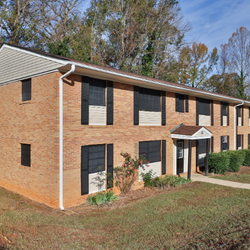 exterior at Pine Lake Village located in Spartanburg, SC